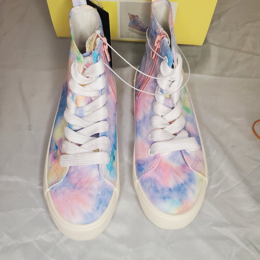 art class Pastel Multi-Color High Top Sneakers